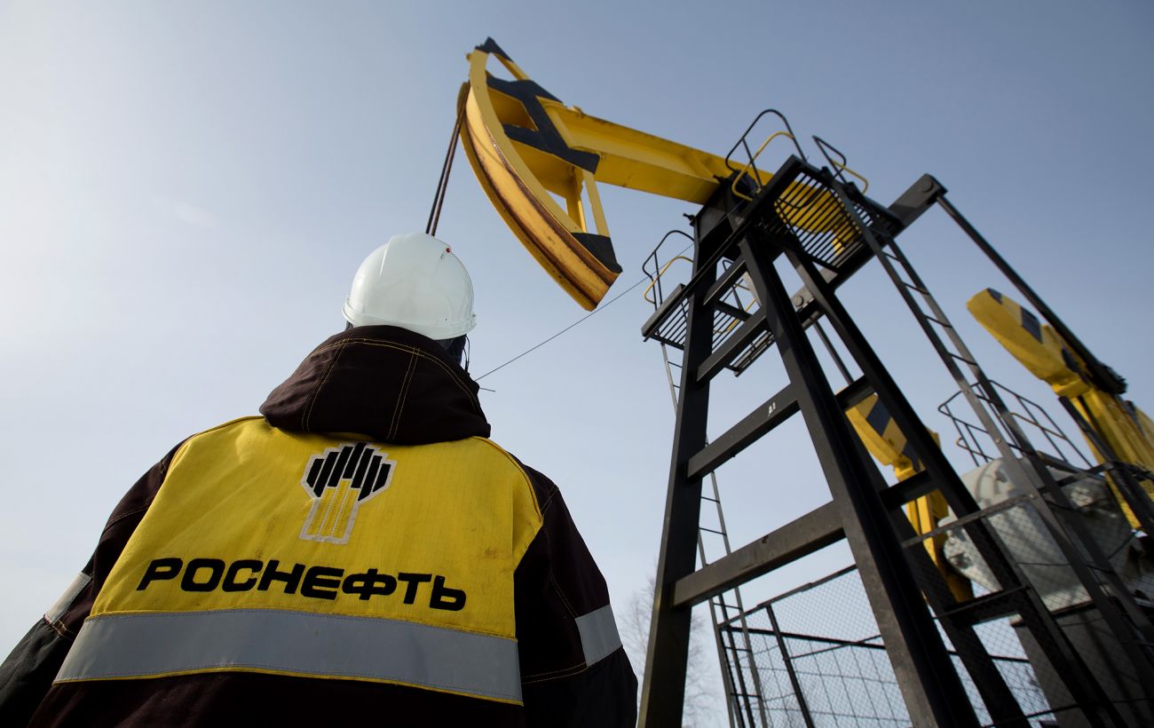 Зниження стелі цін на нафту з РФ відкладе ЄС через війну на Близькому Сході