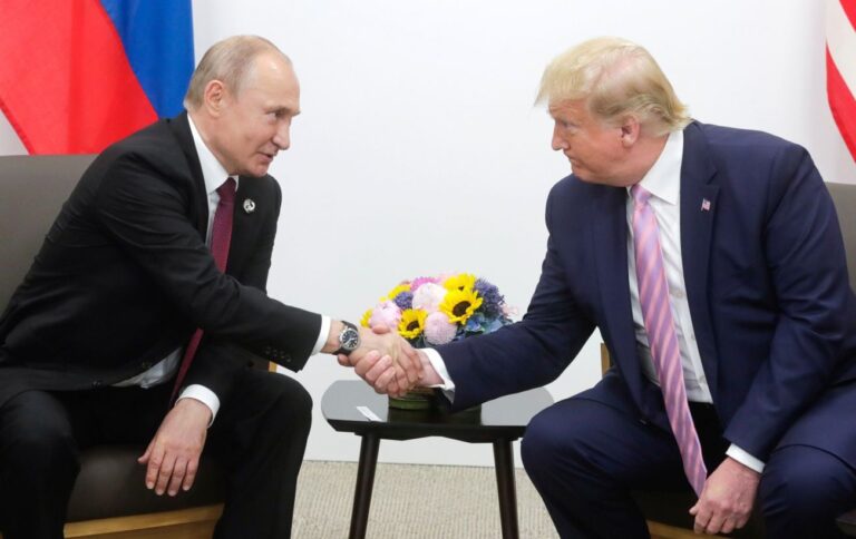 Трамп боїться, що Путін може знищити США