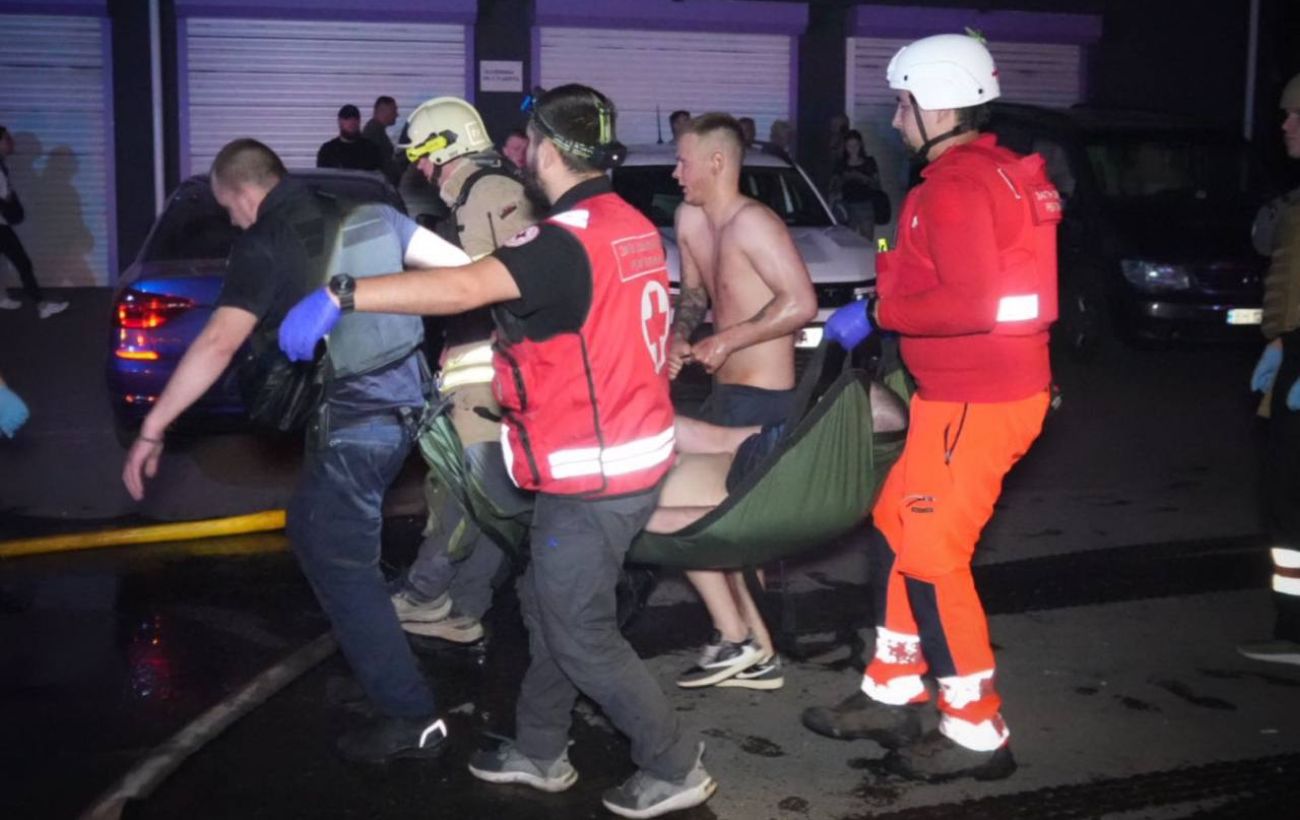 Обстріл Одеси 27 червня – загинуло подружжя, постраждали діти