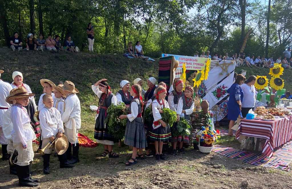 обряди, букети та рецепт вертути