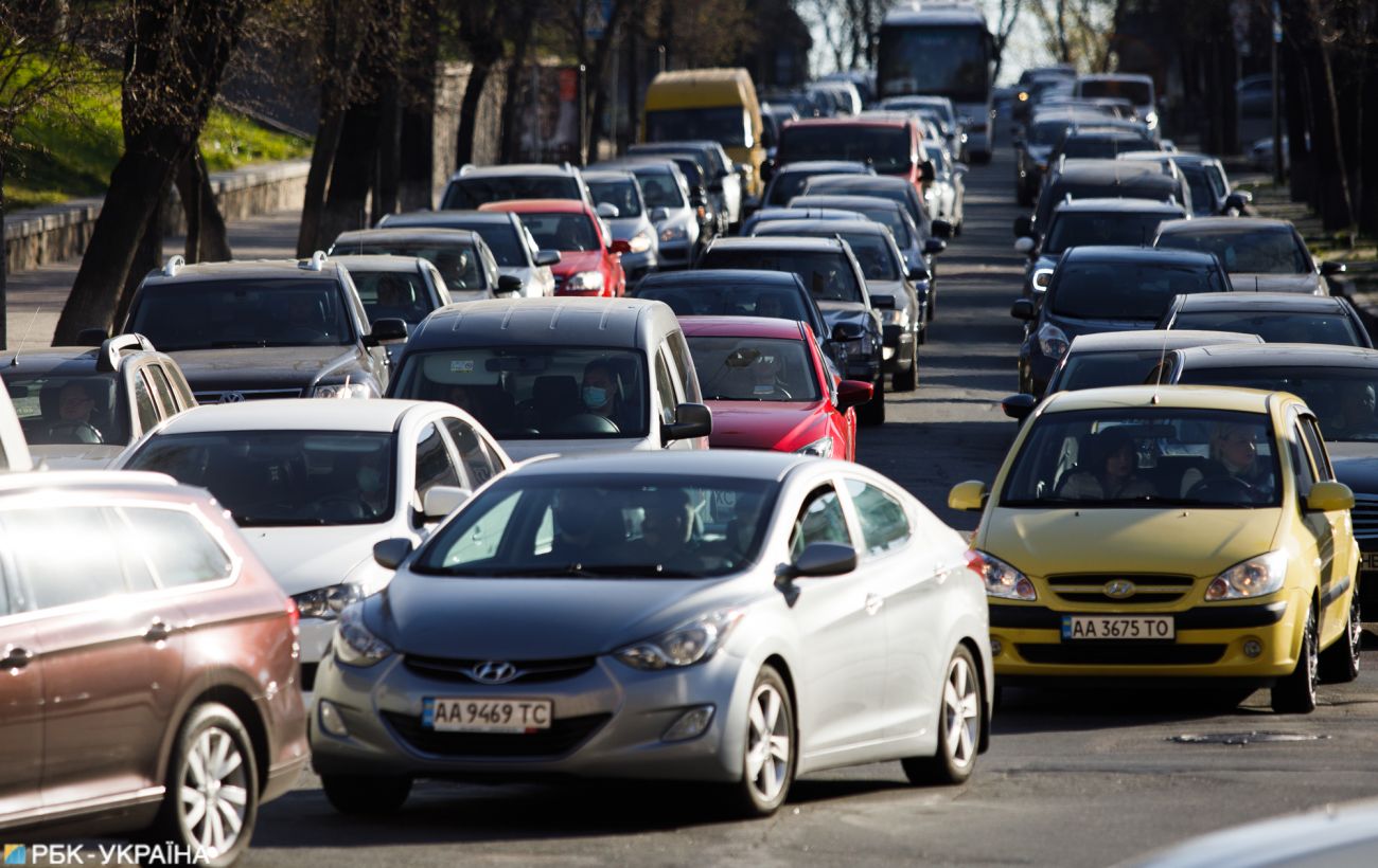 Вулиця Богатирська в Києві частково перекрита до 6 липня у бік Вишгорода – як об’їхати, схема