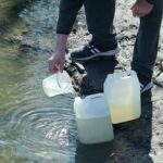 Чи можна пити воду з річки – відповідь експертів