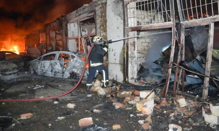 Руйнування і загиблий: наслідки нічної атаки в Одесі
