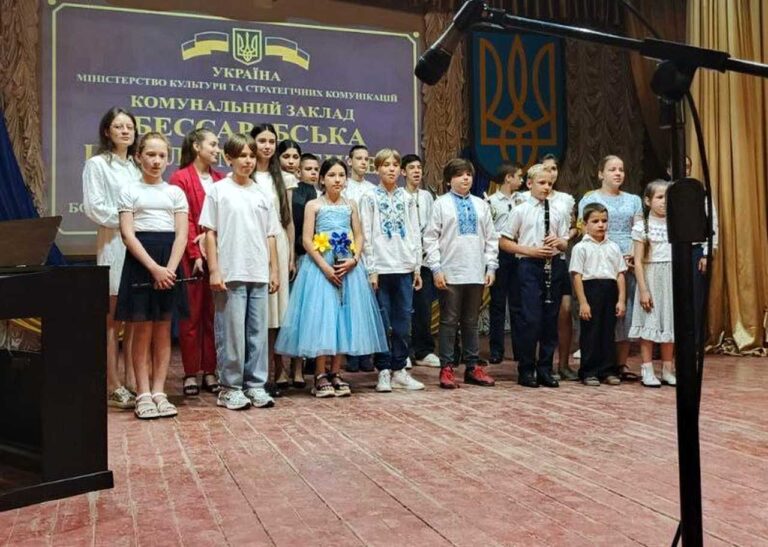 чому вчать у Бессарабській школі мистецтв