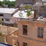В Одесі відновлюють будинок на Новосельського, 51 після обстрілу