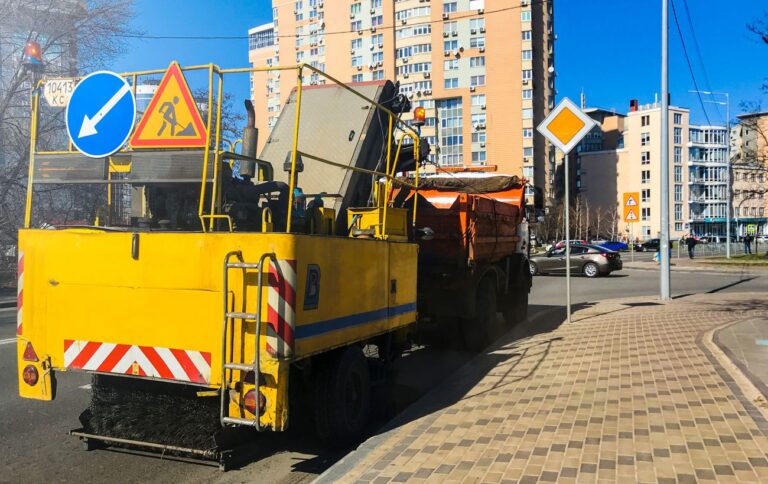 У Києві 9 липня обмежать рух на Кільцевій дорозі та бульварі Лесі Українки – скільки триватимуть обмеження