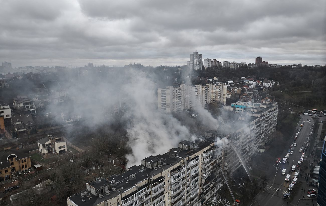 Київ здригається від ударів – столицю атакують ракети