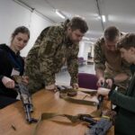 Зеленський підписав законопроект 13276 – медиків чекає військова підготовка