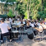 Концерт у Міськсаду: одесити слухали живу музику просто неба