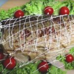 Фарширований короп по-балтськи: коронний рецепт та соуси