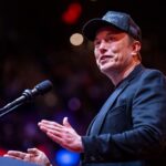 Акції Tesla падають через ідею Маска створити власну політичну партію
