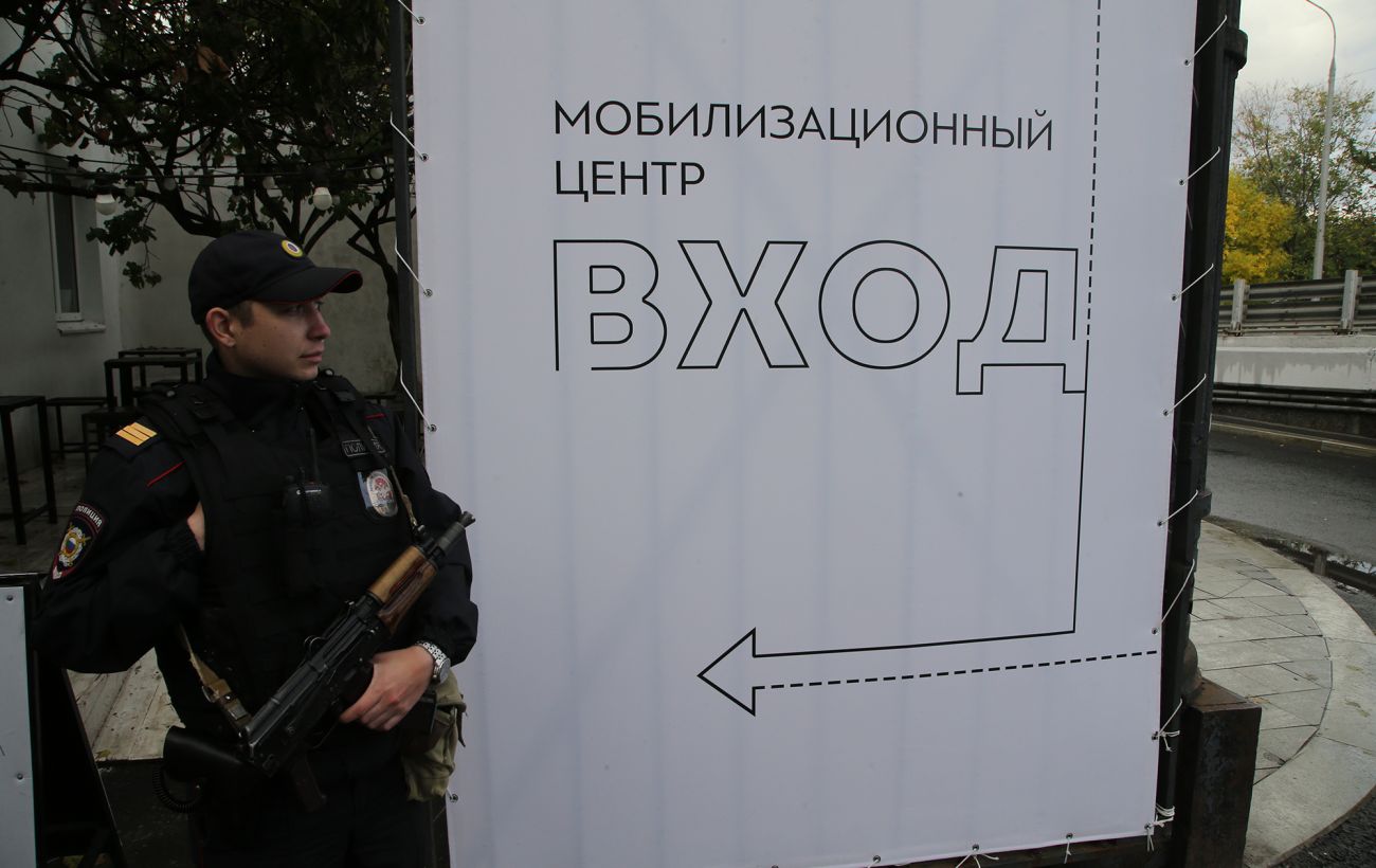 Росіяни у Луганську посилюють примусову мобілізацію