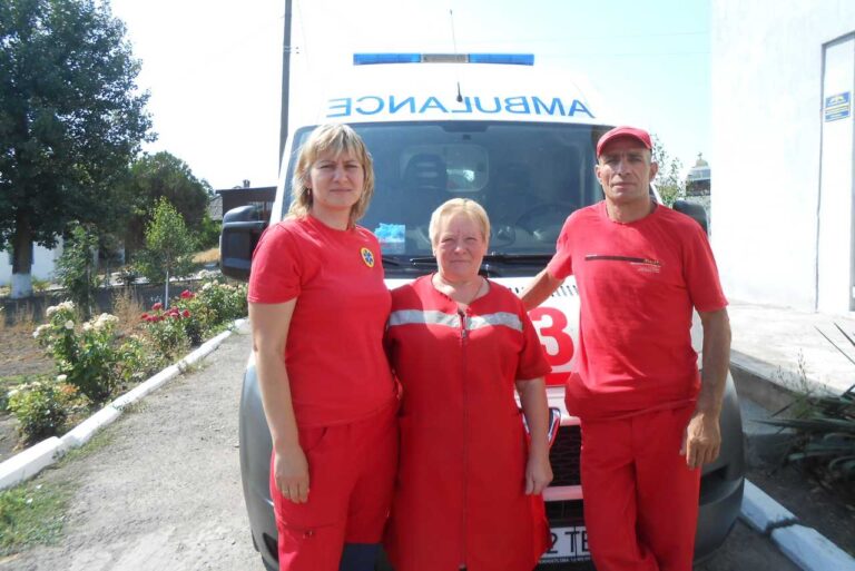 Чому жінки на Одещині народжують у швидкій допомозі