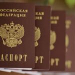 Росіяни не можуть оформити документи через збій