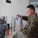 Відмовитися від мобілізації можна якщо є відстрочка чи бронь – пояснення