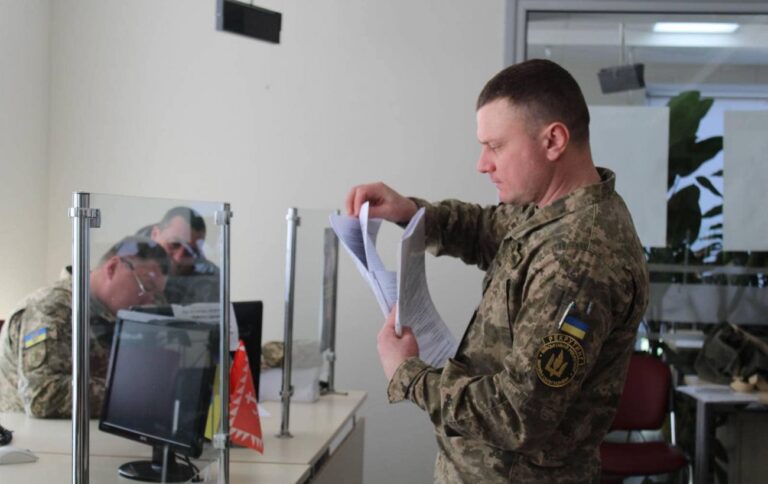 Відмовитися від мобілізації можна якщо є відстрочка чи бронь – пояснення