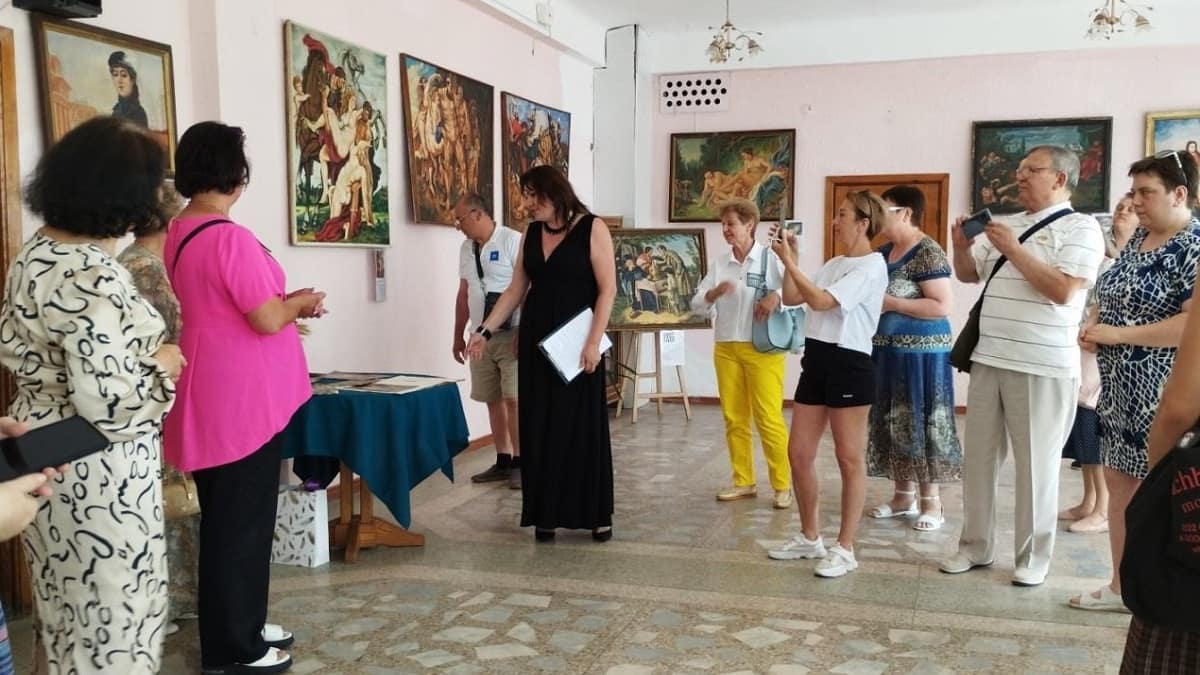 У Рені відкрили виставку картин шкіпера Івана Великодного