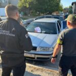 На Львівщині накрили схему контрабанди авто як для ЗСУ – фото