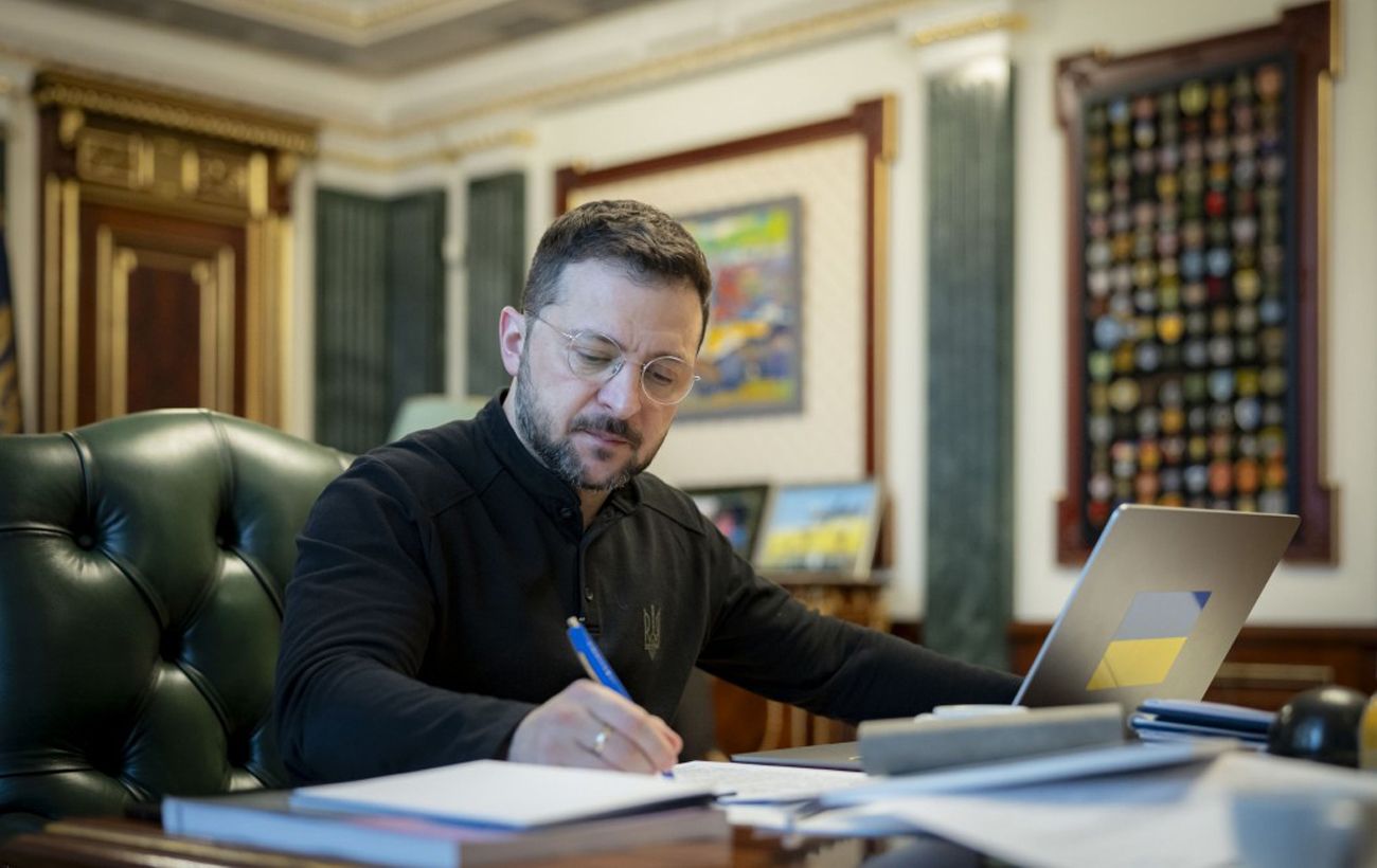 Зеленський підписав закон про одноразову виплату сім’ям загиблих у полоні військових