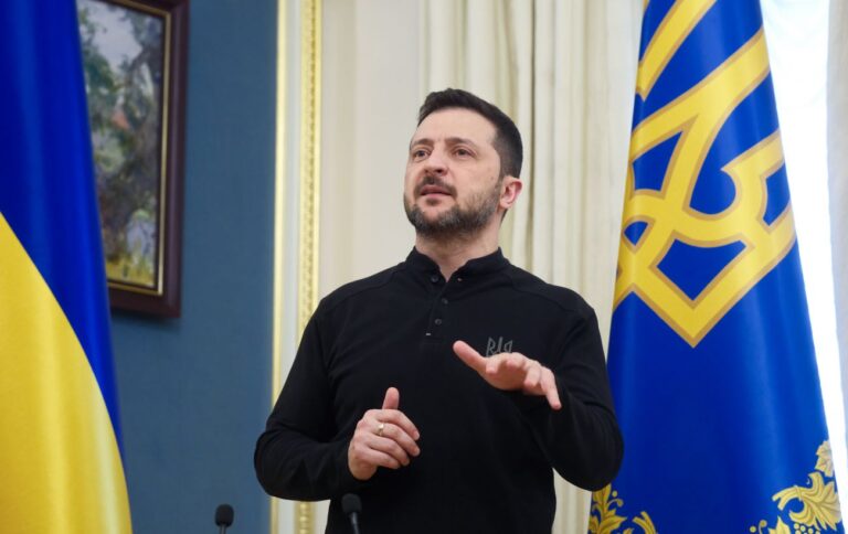Зеленський анонсував нові далекобійні удари по території РФ