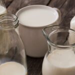 Кефір чи грецький йогурт корисний для здоров’я – пояснення