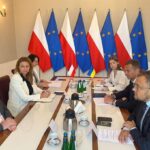 МВС Польщі врегулює питання статусу українців після вето Навроцького