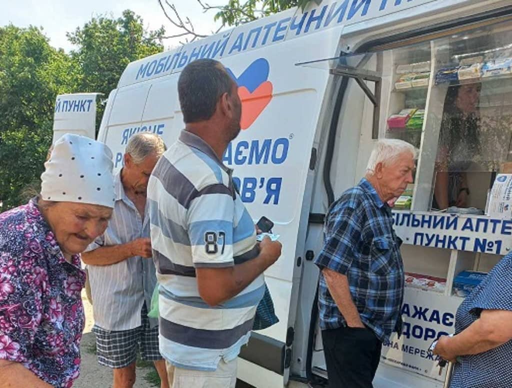 У селі Плоскому почав роботу мобільний аптечний пункт
