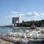 На пляжі Аркадії розпочався ремонт аварійного колектора