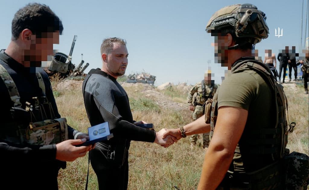 Кирило Буданов провів інспекцію та нараду на Зміїному