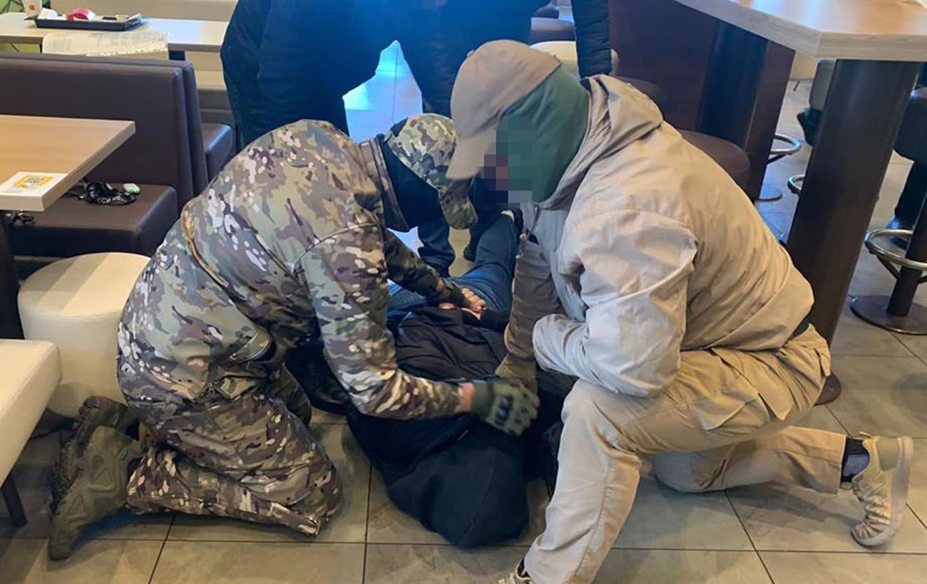 СБУ ліквідувала схему ухилянтів у Києві – виявлено понад 17 млн гривень готівки
