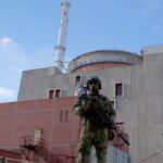 МАГАТЕ повідомляє про вибухи і дим у районі Запорізької АЕС
