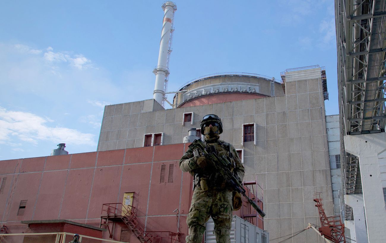 МАГАТЕ повідомляє про вибухи і дим у районі Запорізької АЕС