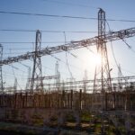 Борги на ринку електроенергії зростають через захищених споживачів – думка експерта