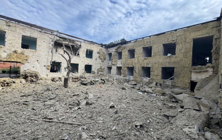 Обстріл Костянтинівки 24 серпня – пошкоджено будівлі та школу мистецтв