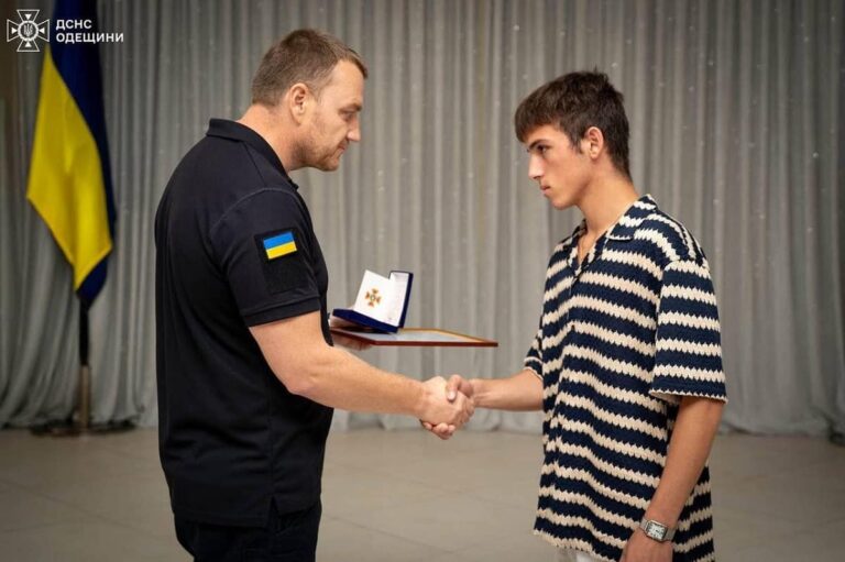 16-річний Марк із Одеської області отримав нагороду за порятунок друга