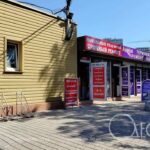 Радіоринок на Пересипу в Одесі оживає після атаки дронів: фоторепортаж