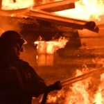 Єнакієве атакували дрони 14 серпня – у місті вибухи та пожежа