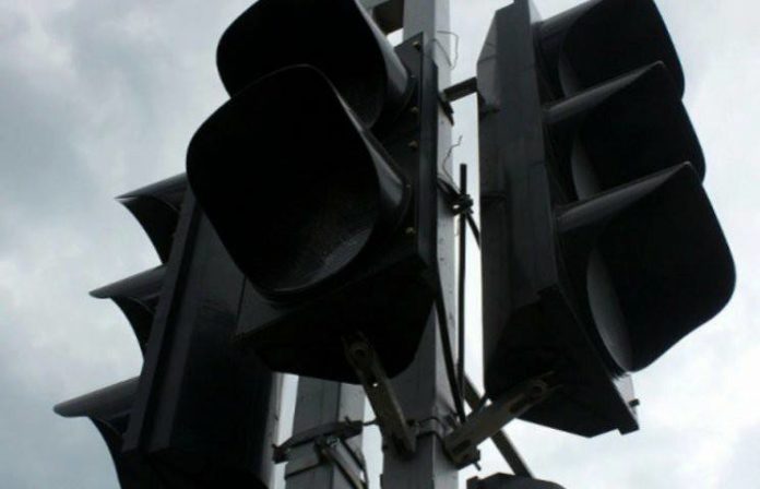 В Одесі вимкнуть світлофор на перехресті Проселочної та Літакової — подробиці