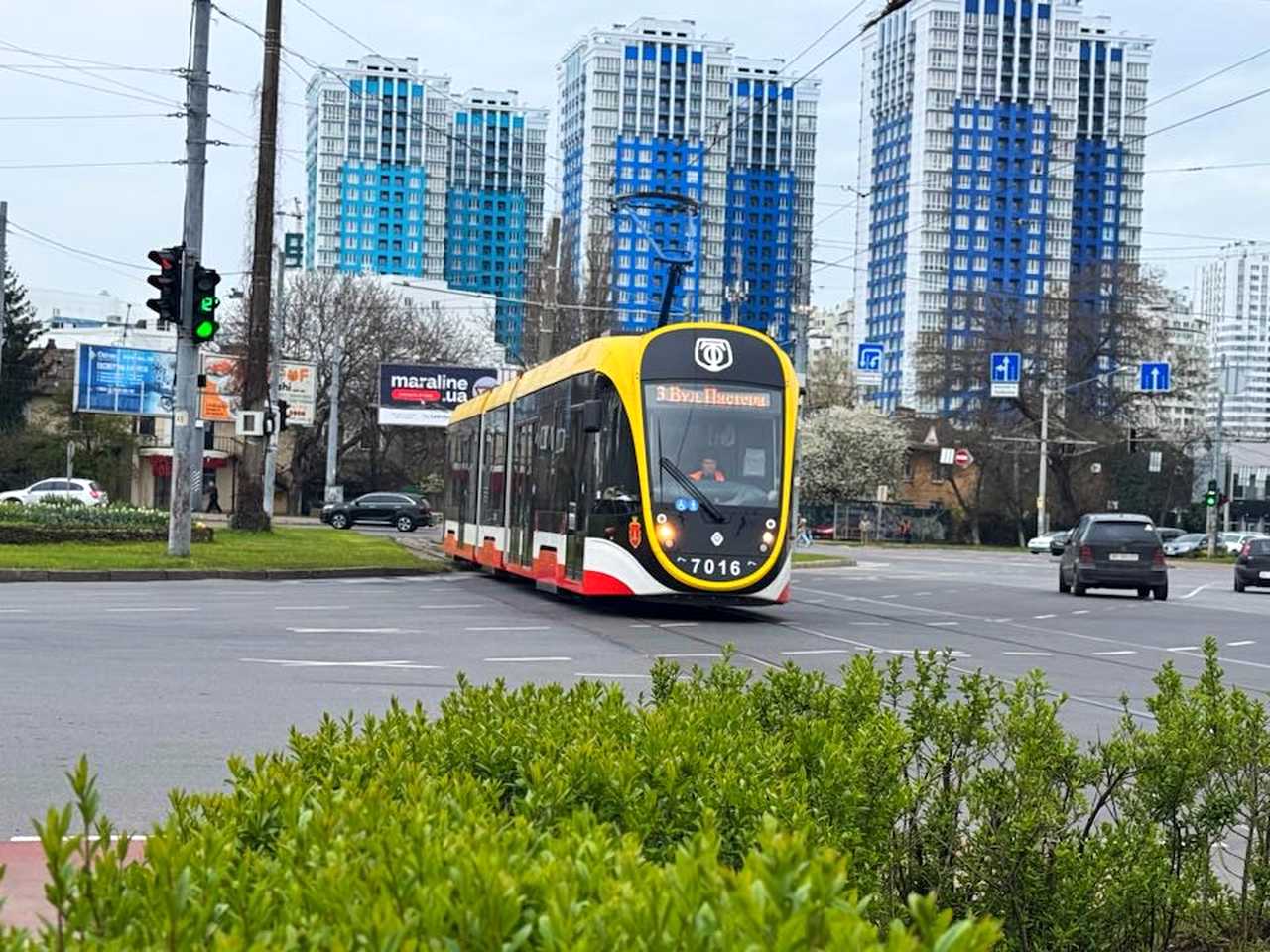 В Одесі трисекційні трамваї Odissey MAX: комфорт і нові можливості