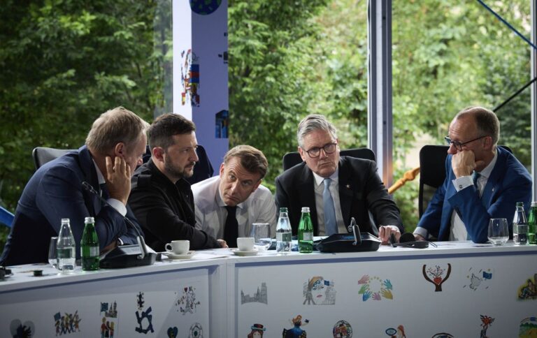 У Європі пропонують створити 40-кілометрову буферну зону між Україною та РФ, – Politico