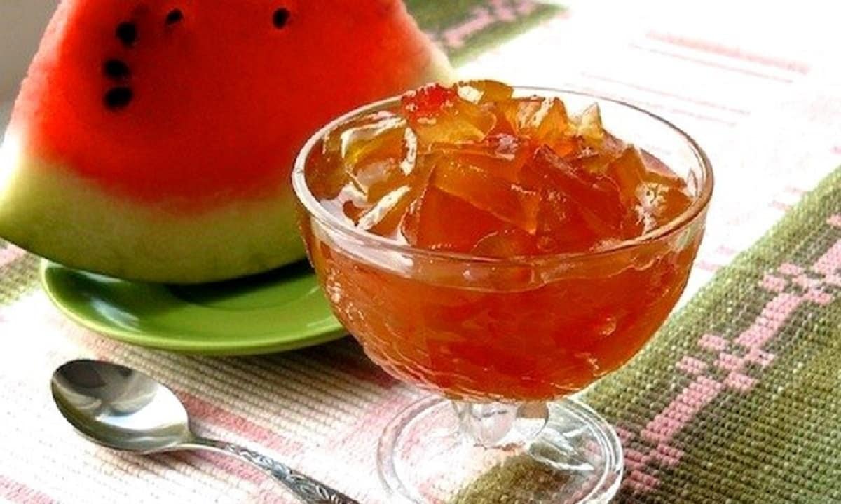 свекруха, млинці з дірочками та кавунове варення