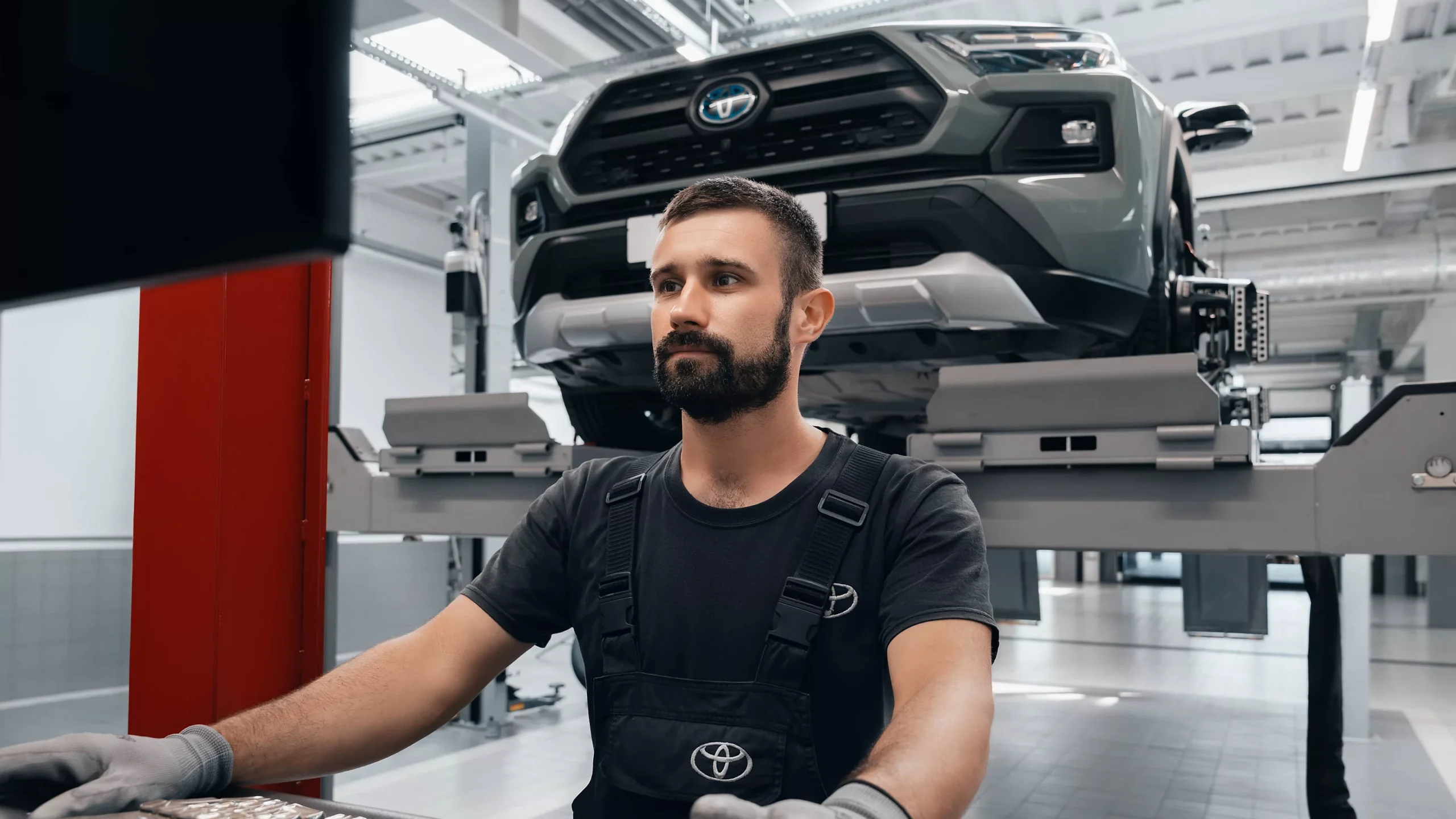Офіційний сервіс Toyota: професійний догляд за вашим автомобілем