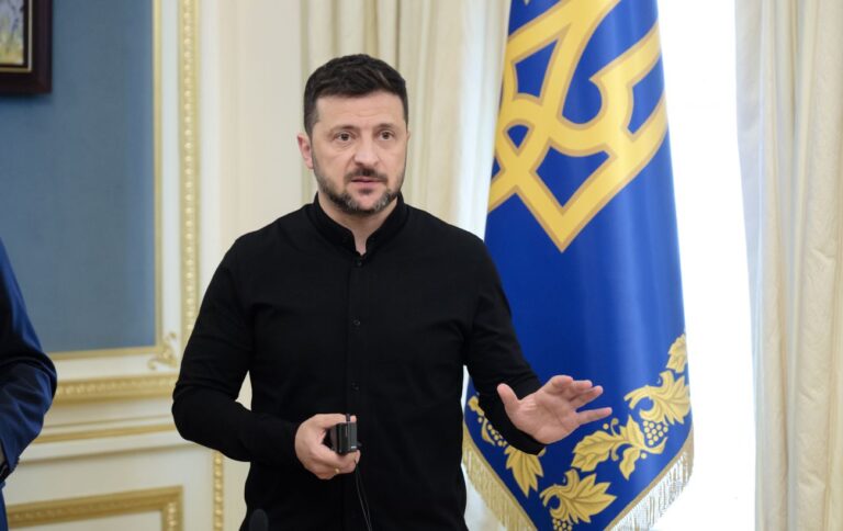 Зеленський заявив, що росіяни не зможуть захопити схід України