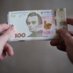 Гривні з агітацією росіяни скинули на Чернігів – що відомо