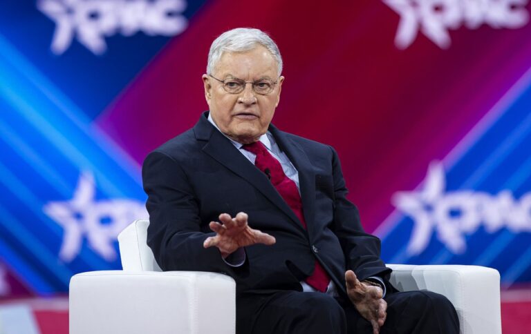 Келлог заявив, що Китай може зупини війну РФ проти України за день