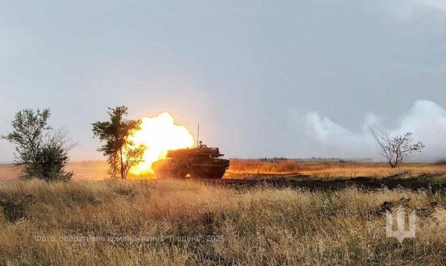 Протягом доби російські війська зазнали втрат: 940 солдатів, літак та військова техніка.