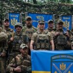 Капітан з Одещини удостоївся нагороди “Хрест Військова честь” за мужність у рятуванні товаришів під вогнем.