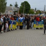 У Одеській області з’явилася “Алея надії” з портретами зниклих і полонених воїнів – ФОТО