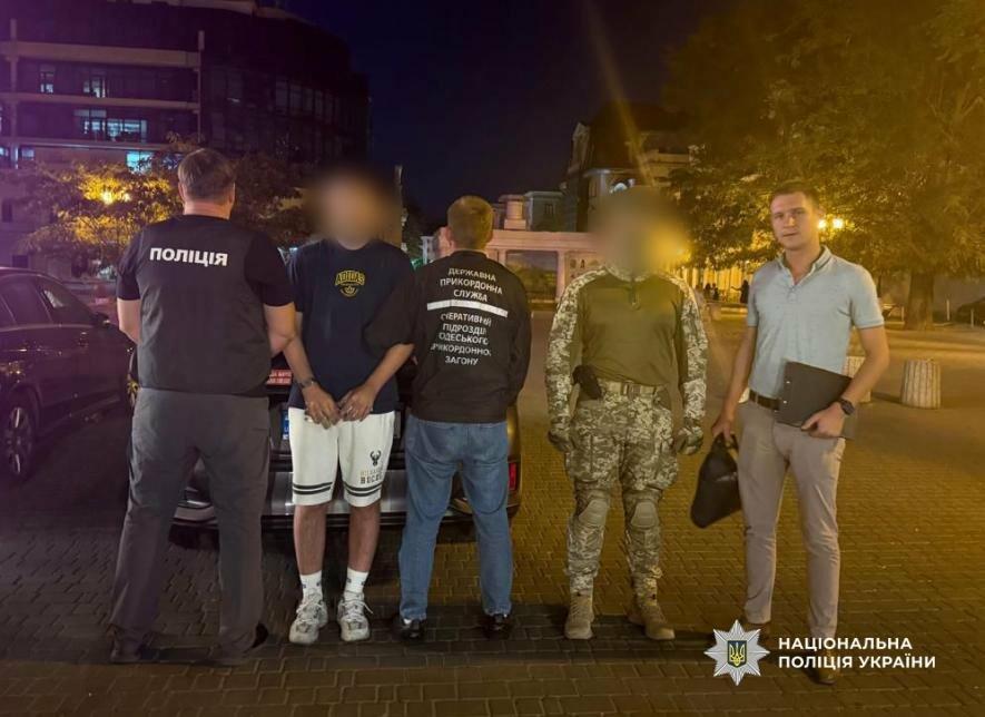 Втеча за 11 500 доларів: в Одесі виявили схему переправлення людей до Молдови, – ФОТО