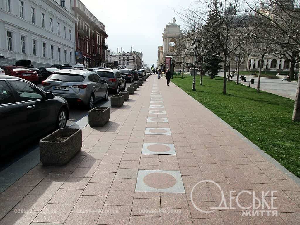 В Одесі активіст прийняв письменника Розенбойма за російського співака Розенбаума